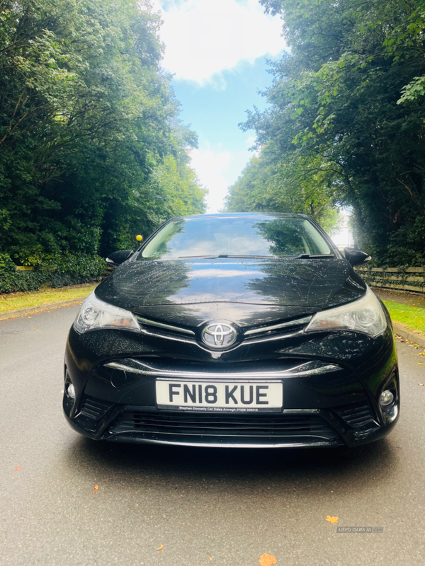 Toyota Avensis DIESEL SALOON in Armagh