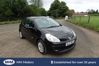 Renault Clio 1.1 AUTHENTIQUE 16V A/C 5d 75 BHP ONLY TWO OWNERS FROM NEW in Antrim