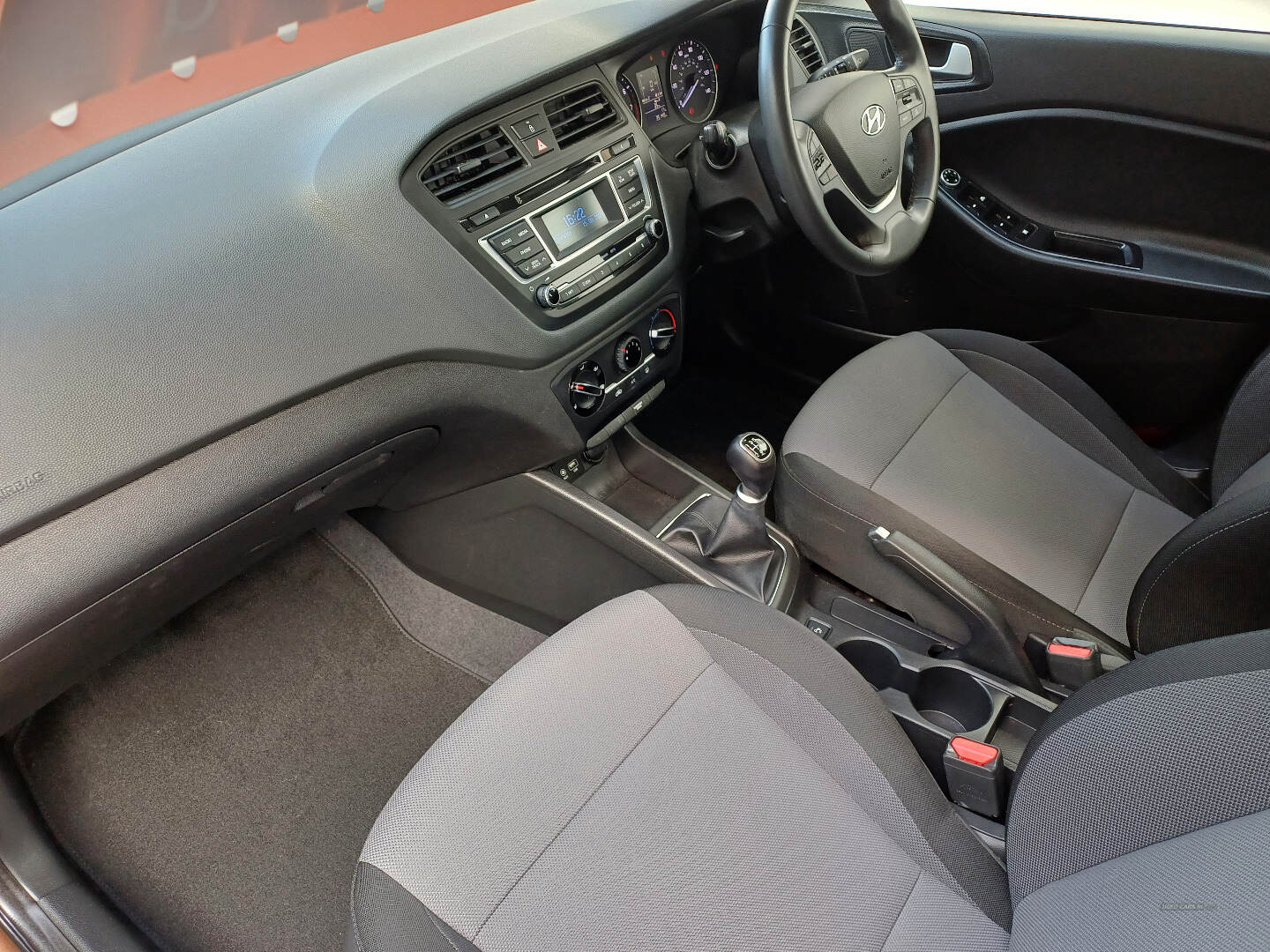 Hyundai i20 HATCHBACK in Antrim