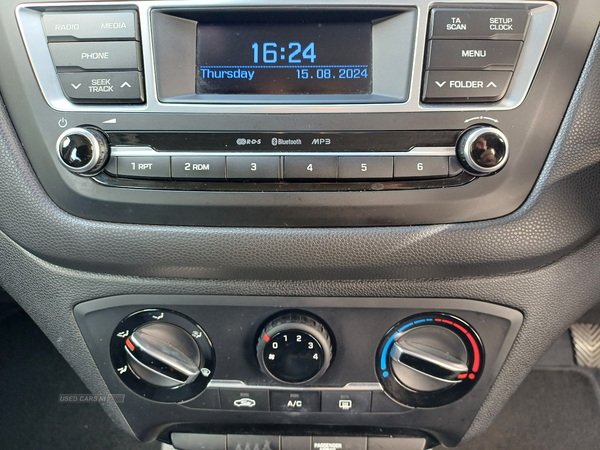 Hyundai i20 HATCHBACK in Antrim