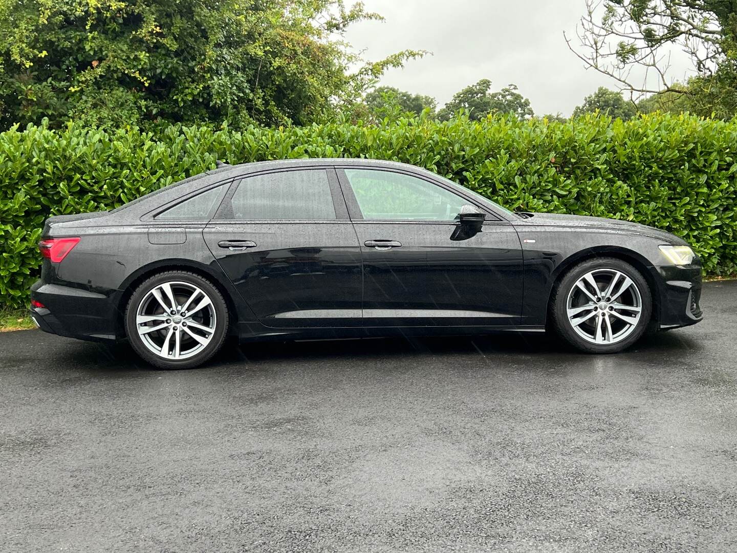 Audi A6 DIESEL SALOON in Down