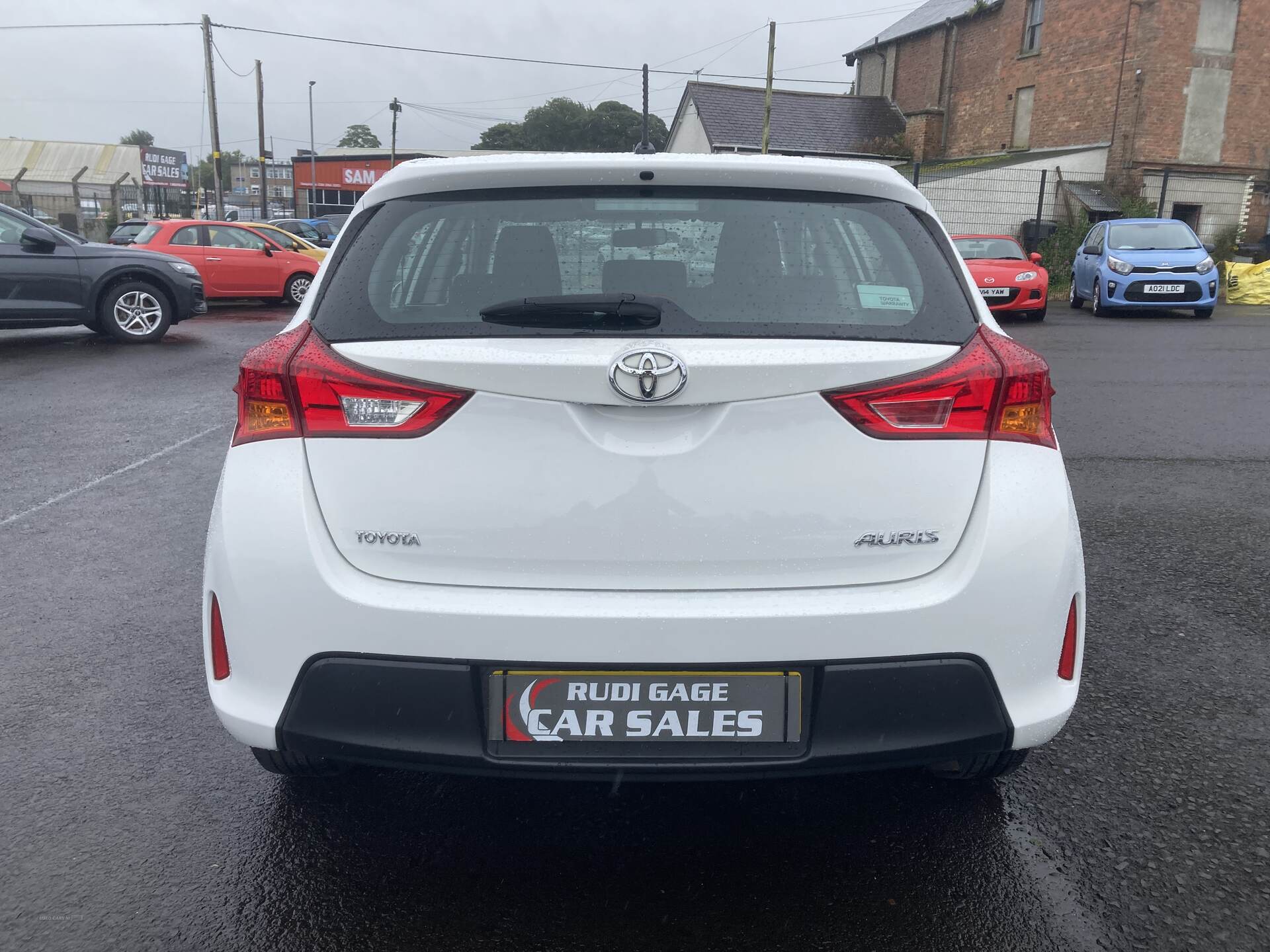 Toyota Auris DIESEL HATCHBACK in Antrim