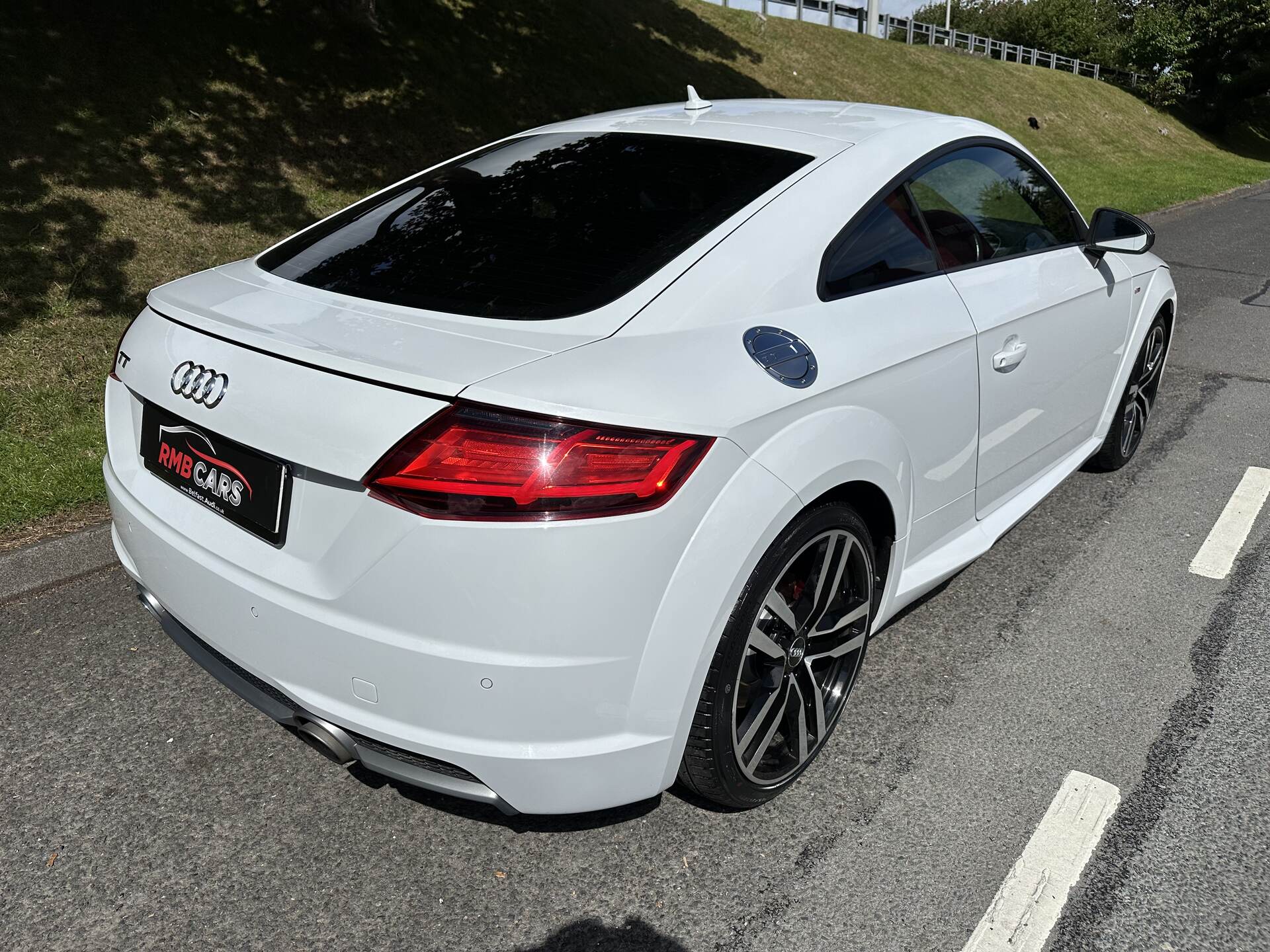 Audi TT COUPE in Down