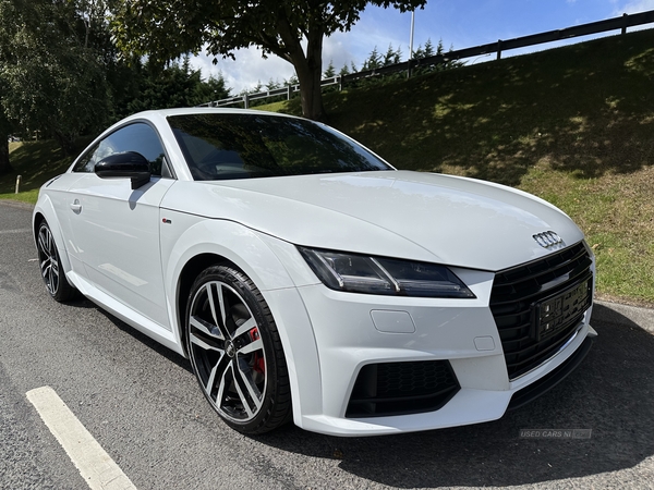 Audi TT COUPE in Down