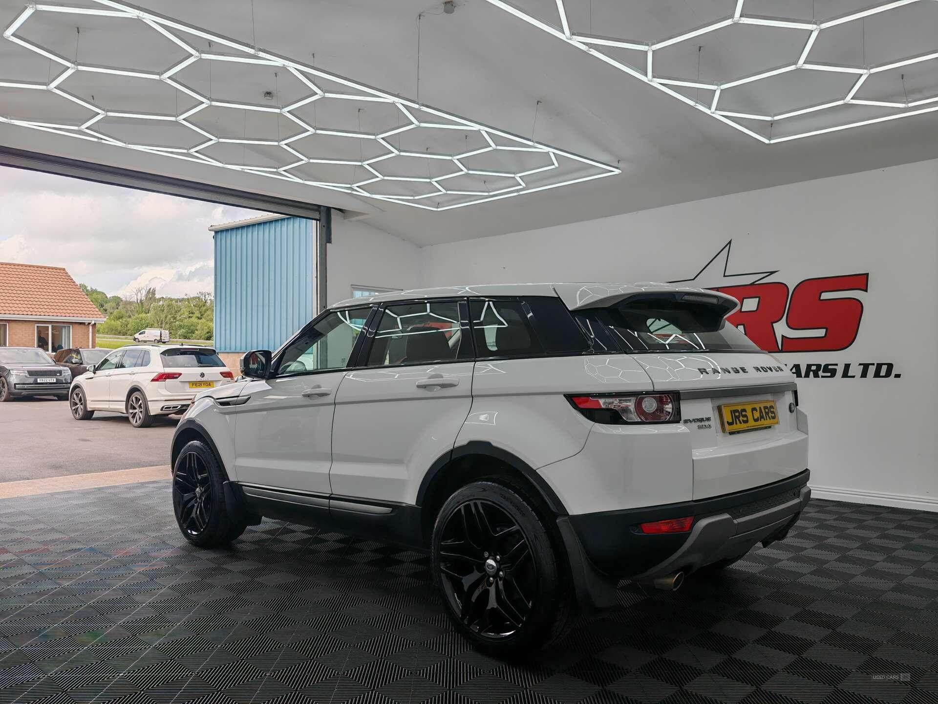 Mar 2012 Land Rover Range Rover Evoque 2.2 SD4 Pure 5dr