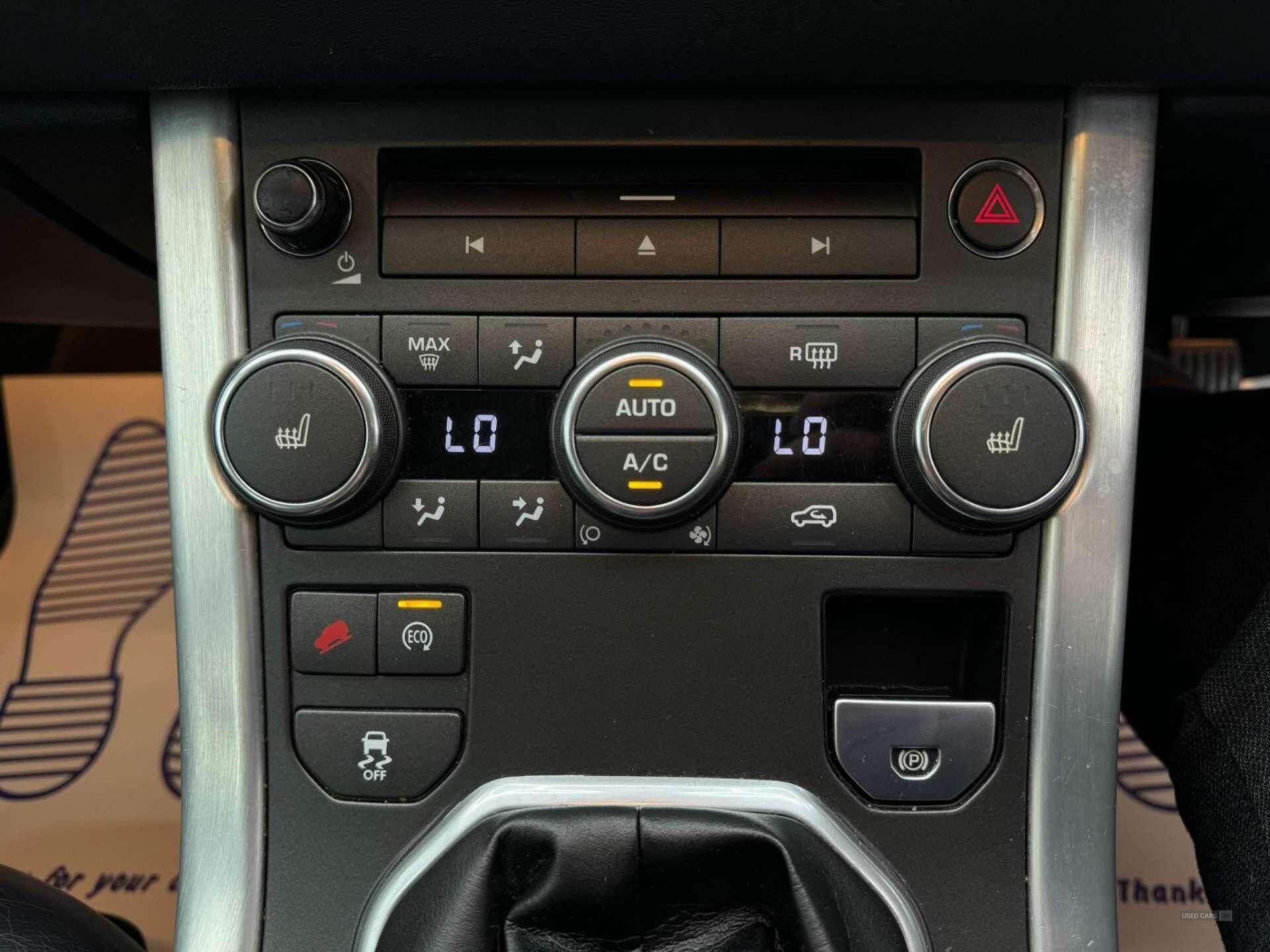 Mar 2012 Land Rover Range Rover Evoque 2.2 SD4 Pure 5dr