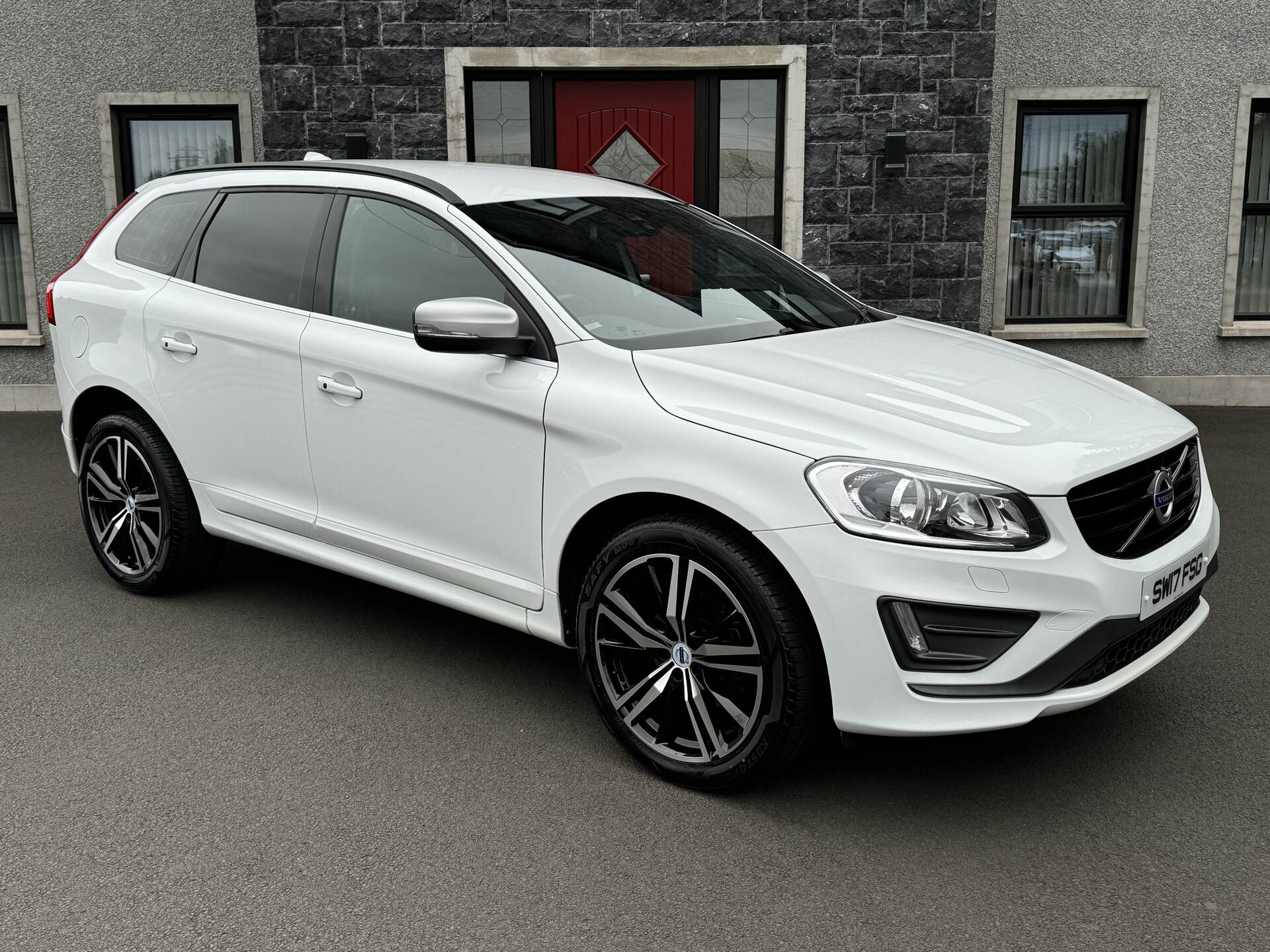 Volvo XC60 DIESEL ESTATE in Antrim