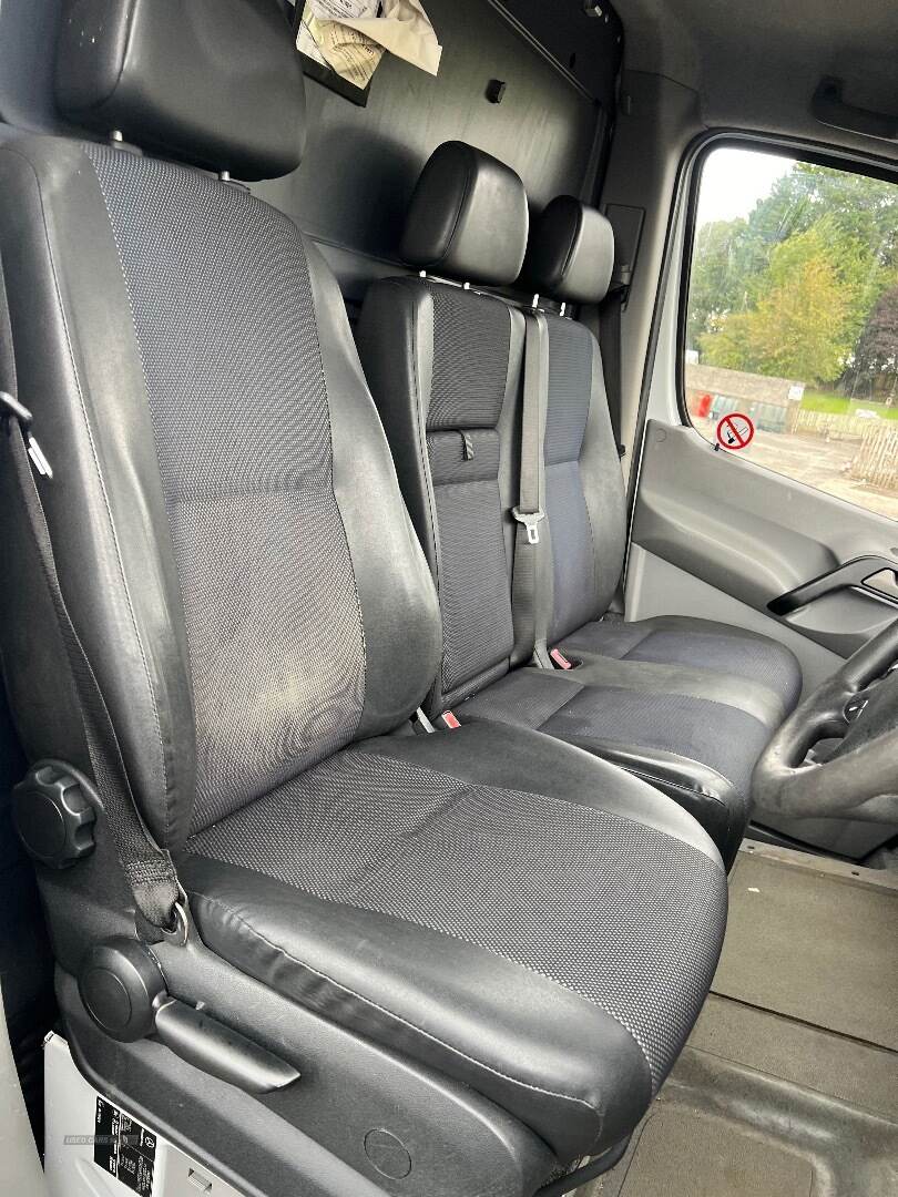 Mar 2012 Mercedes Sprinter 5.0t Van