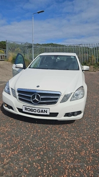 Mercedes E-Class E220 CDI BlueEFFICIENCY SE 4dr Tip Auto in Down