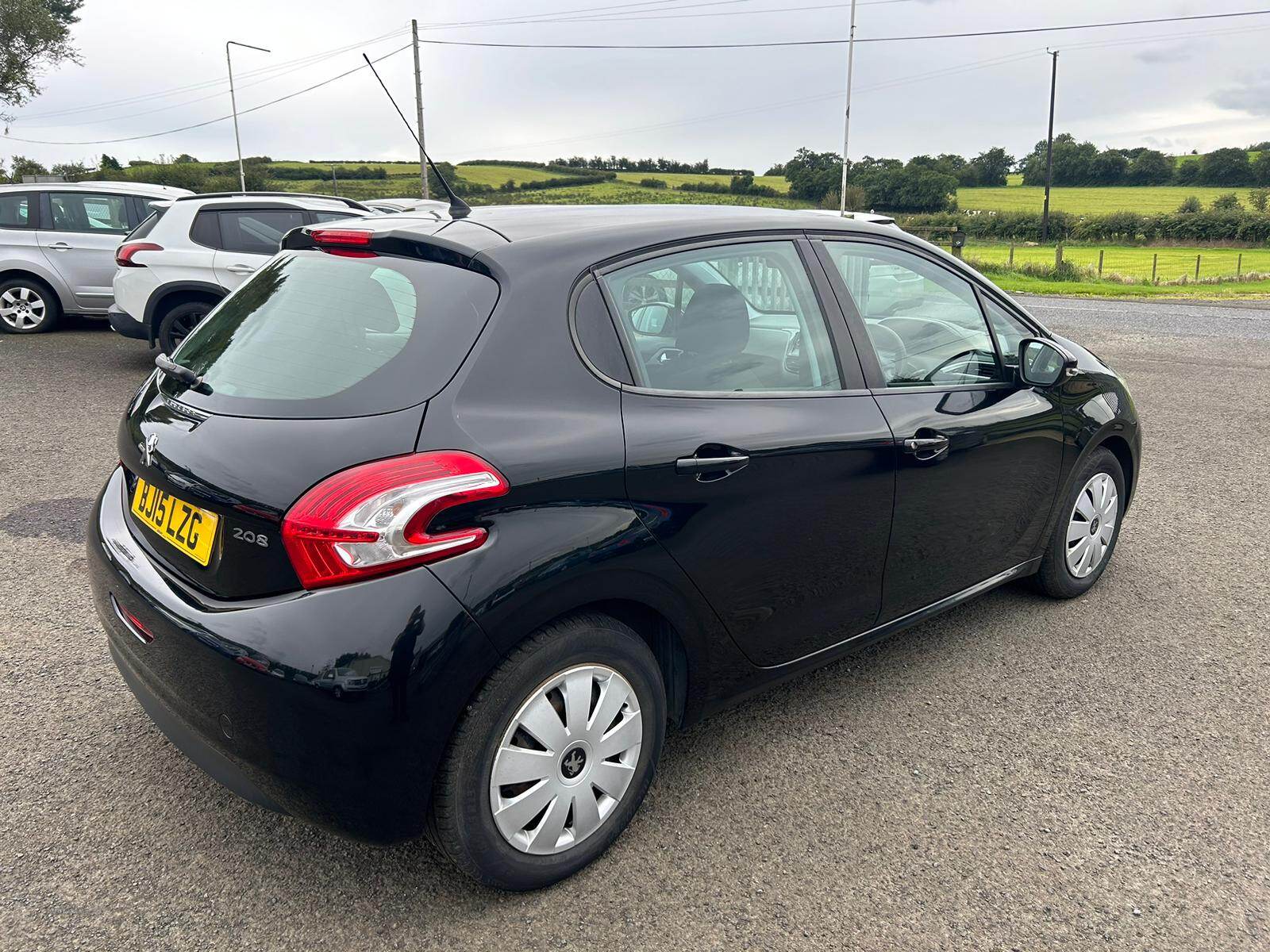 Peugeot 208 HATCHBACK in Antrim