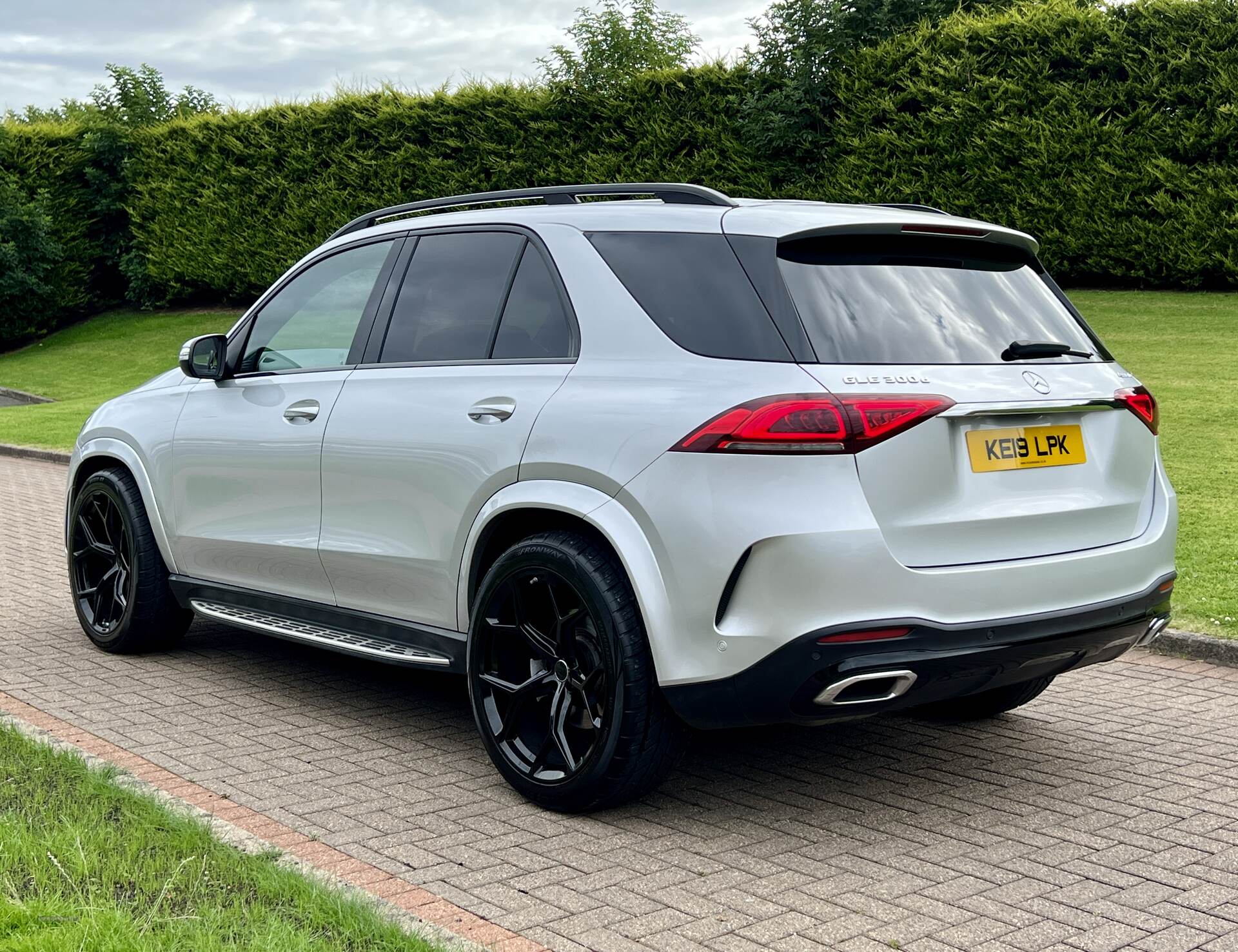 Jul 2019 Mercedes GLE-Class GLE 300d 4Matic AMG Line 5dr 9G-Tronic