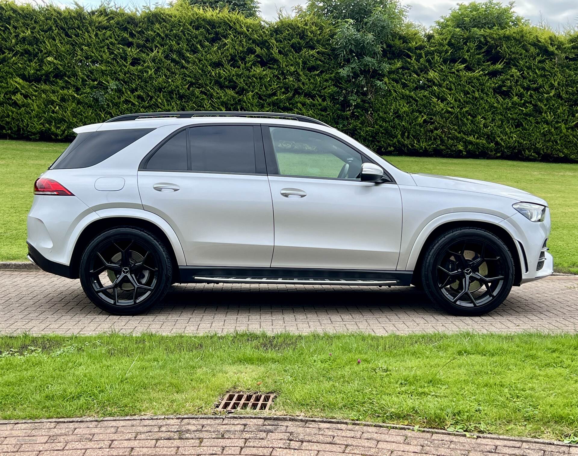 Jul 2019 Mercedes GLE-Class GLE 300d 4Matic AMG Line 5dr 9G-Tronic