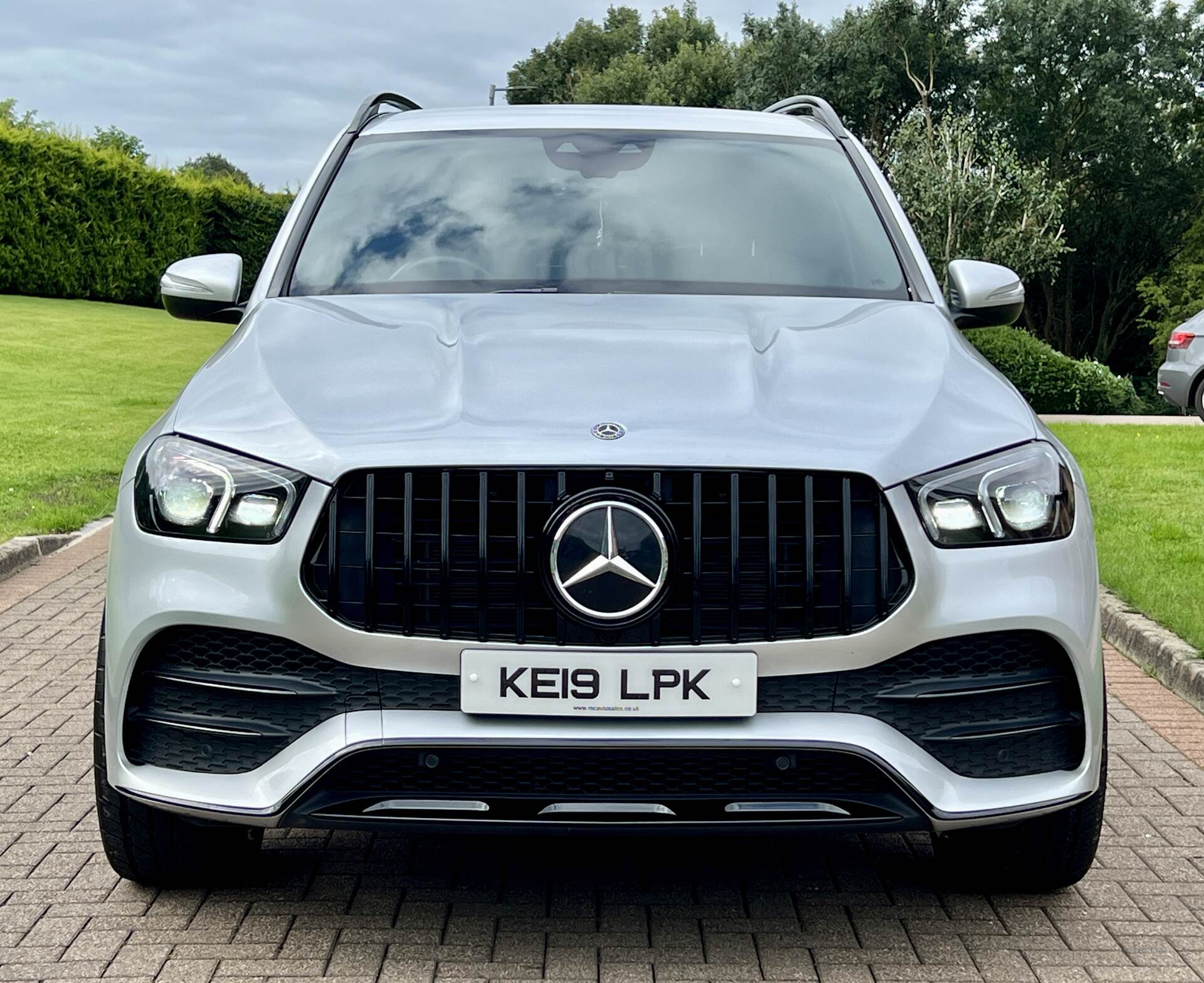 Jul 2019 Mercedes GLE-Class GLE 300d 4Matic AMG Line 5dr 9G-Tronic