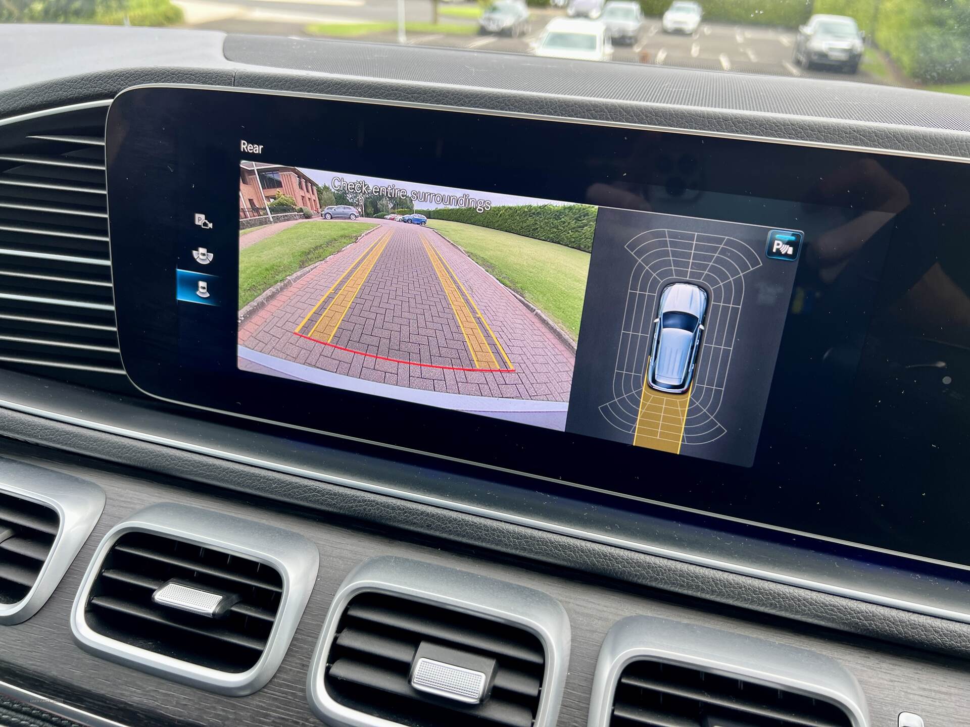 Jul 2019 Mercedes GLE-Class GLE 300d 4Matic AMG Line 5dr 9G-Tronic