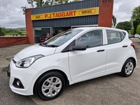 Hyundai i10 HATCHBACK in Tyrone