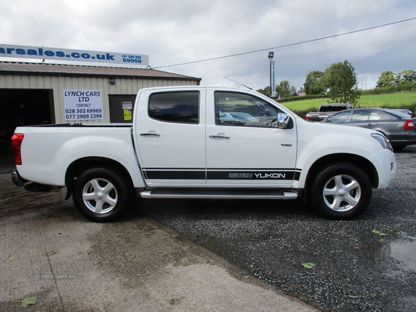 Isuzu D-Max DIESEL in Down