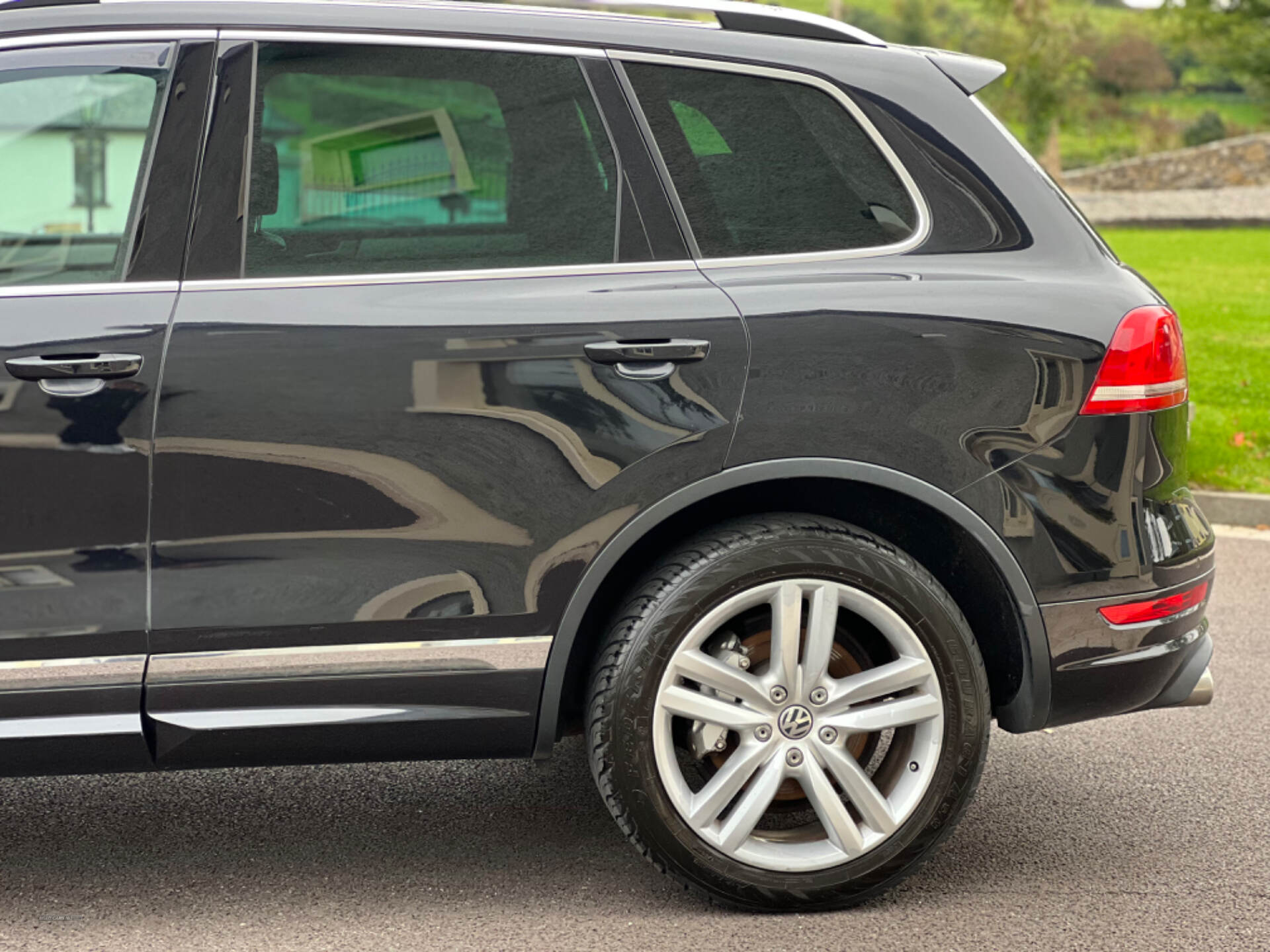 Volkswagen Touareg DIESEL ESTATE in Fermanagh