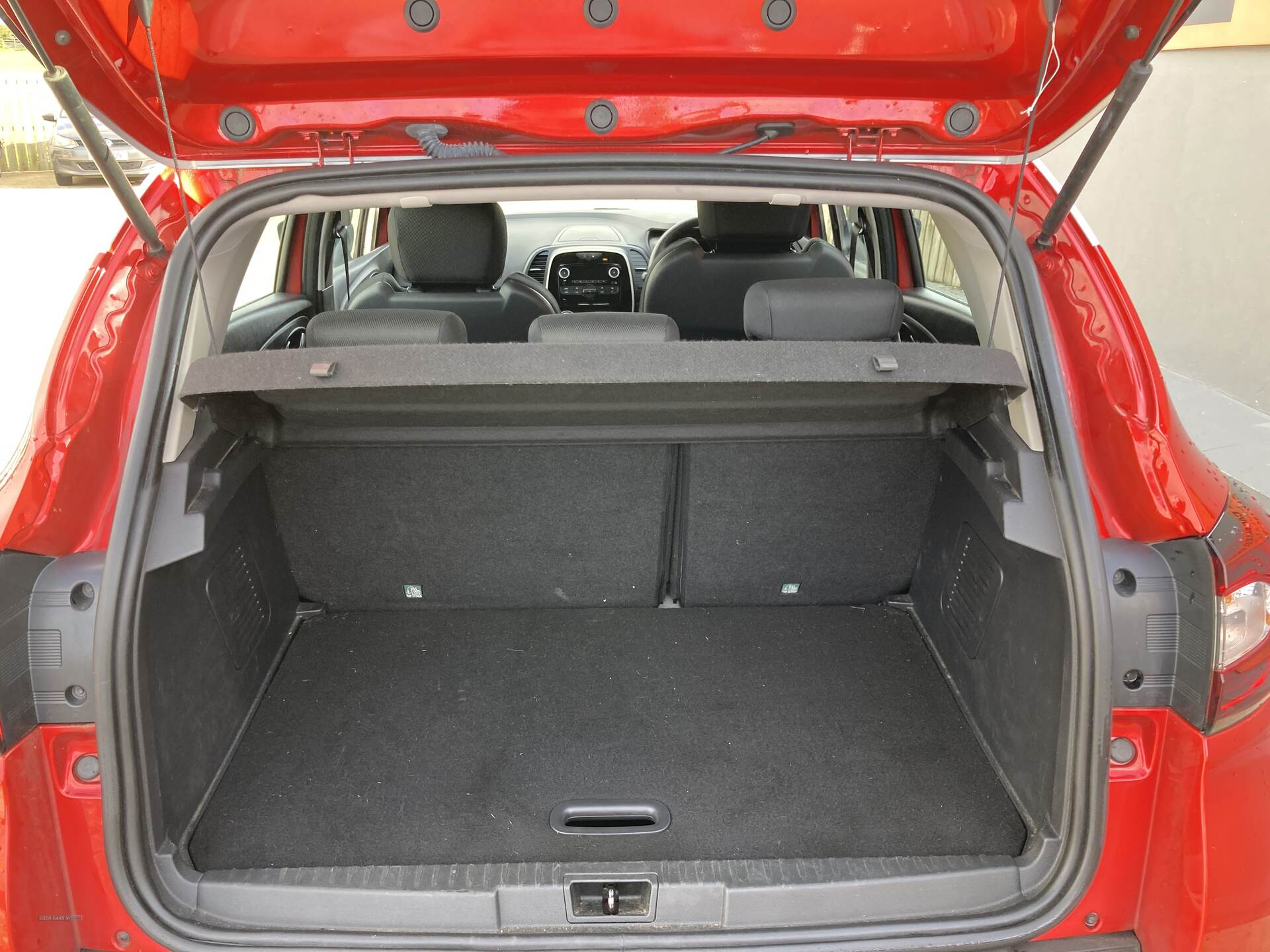 Renault Captur DIESEL HATCHBACK in Derry / Londonderry