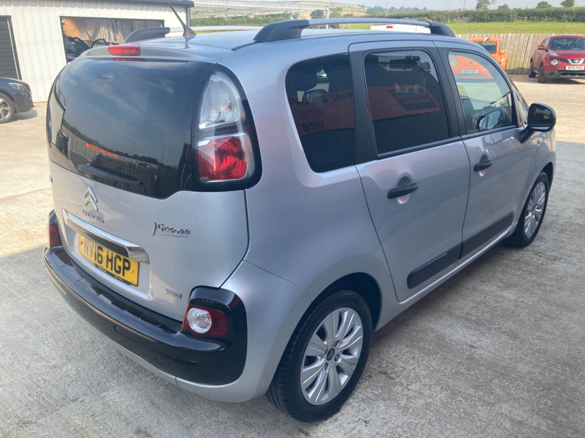 Citroen C3 Picasso DIESEL ESTATE in Derry / Londonderry