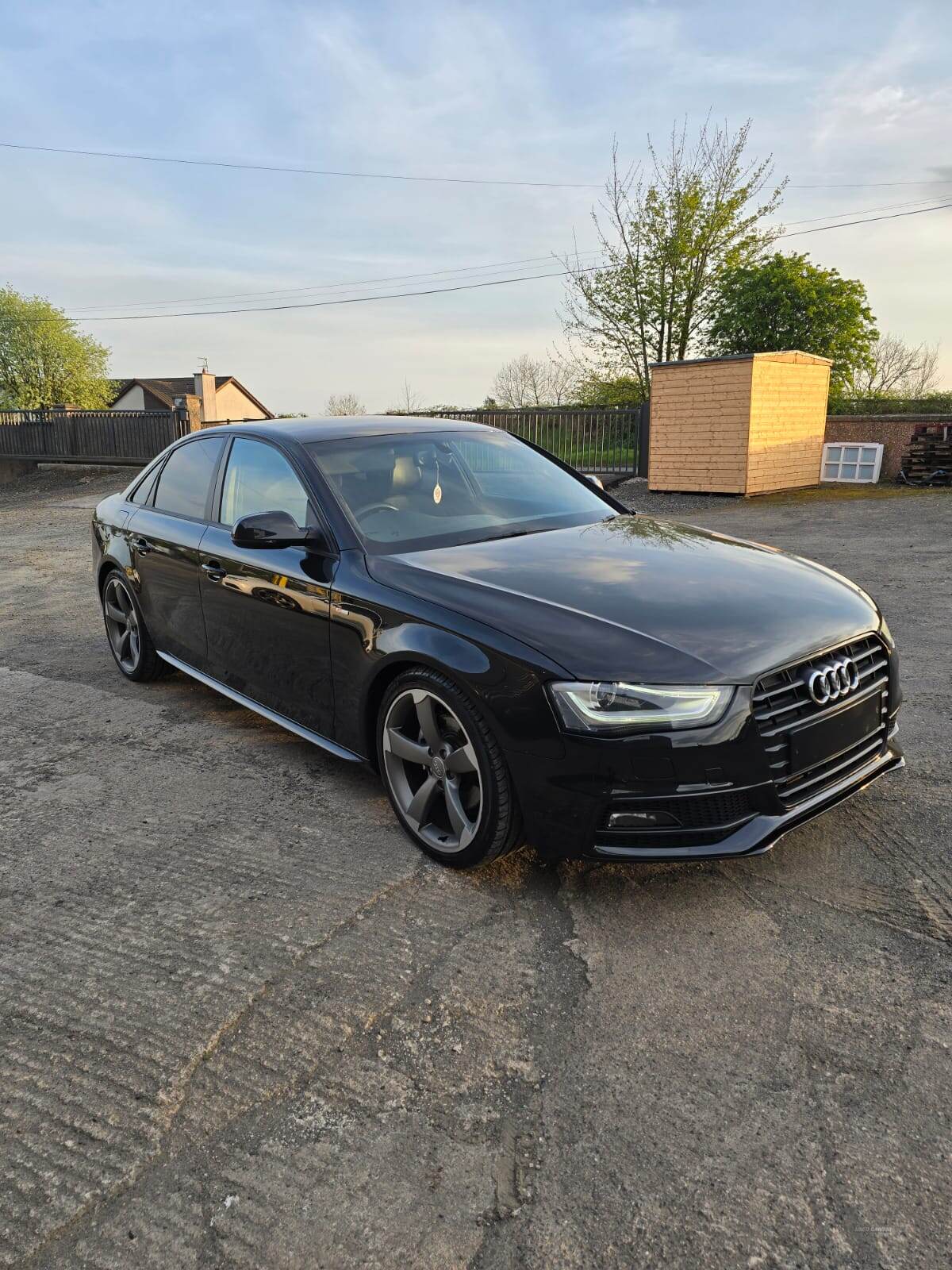 Jun 2012 Audi A4 2.0 TDI 177 Black Edition 4dr
