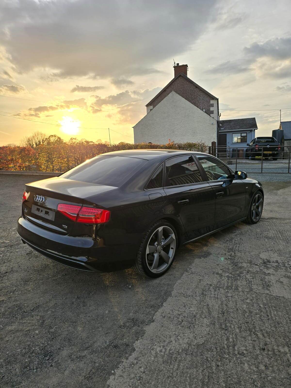 Jun 2012 Audi A4 2.0 TDI 177 Black Edition 4dr