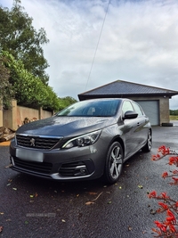 Peugeot 308 1.2 PureTech 130 Allure 5dr in Derry / Londonderry