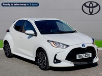 Toyota Yaris 1.5 Hybrid Design 5Dr Cvt in Down