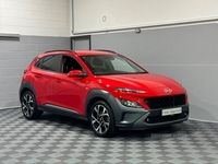 Hyundai Kona 1.0 T-GDi MHEV Premium Euro 6 (s/s) 5dr in Derry / Londonderry