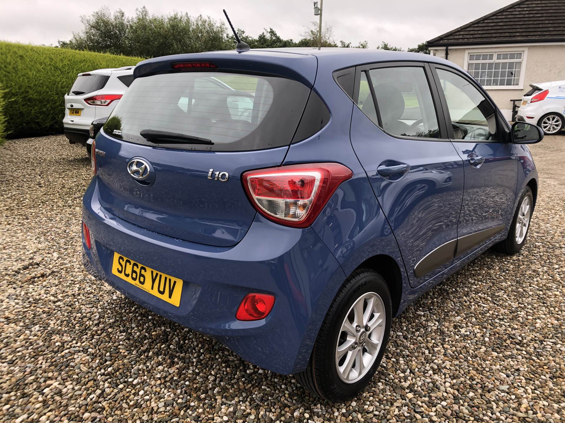 Hyundai i10 HATCHBACK in Antrim