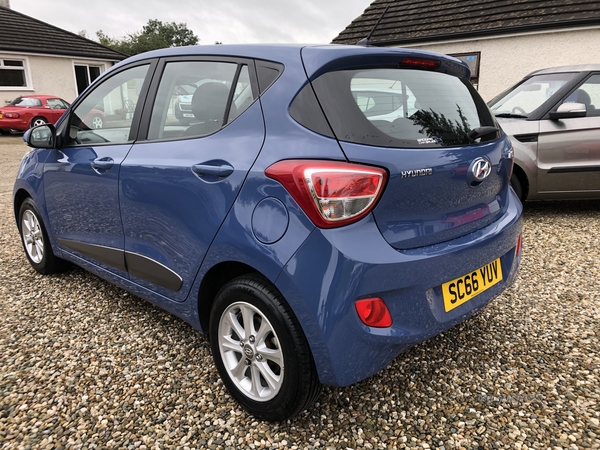 Hyundai i10 HATCHBACK in Antrim