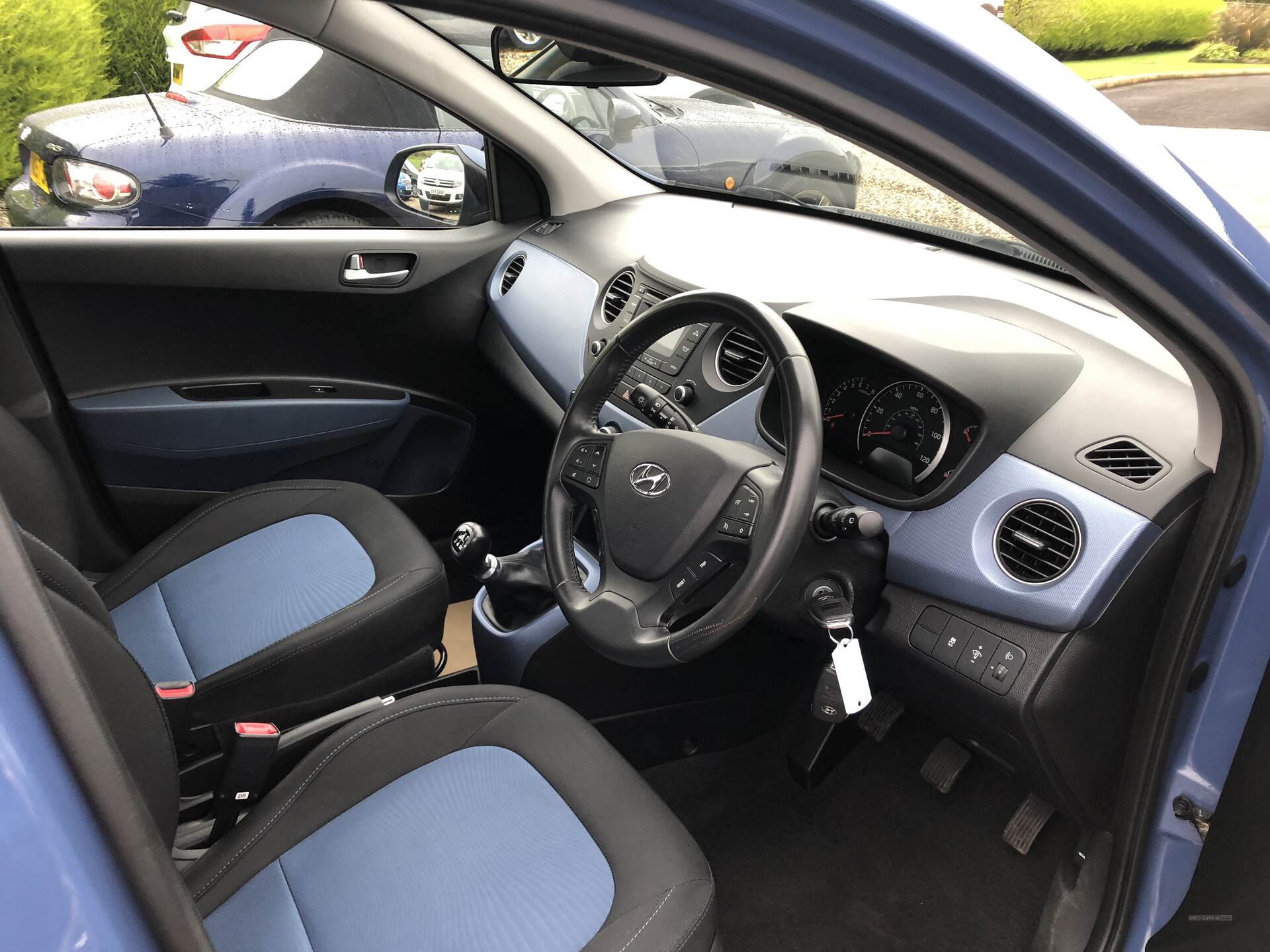 Hyundai i10 HATCHBACK in Antrim