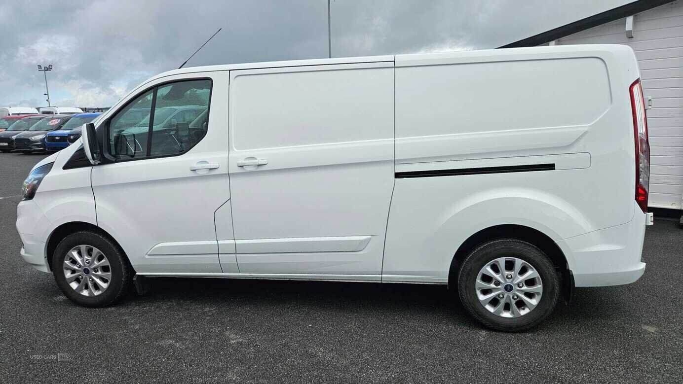 Jan 2019 Ford Transit Custom 2.0 EcoBlue 130ps Low Roof Limited Van