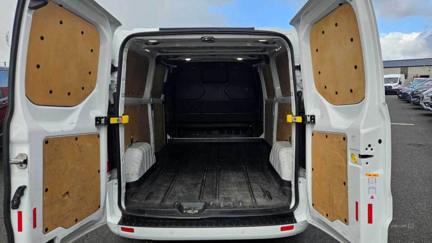 Jan 2019 Ford Transit Custom 2.0 EcoBlue 130ps Low Roof Limited Van