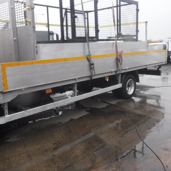 Iveco Eurocargo 20ft 10" aluminium dropside . in Down