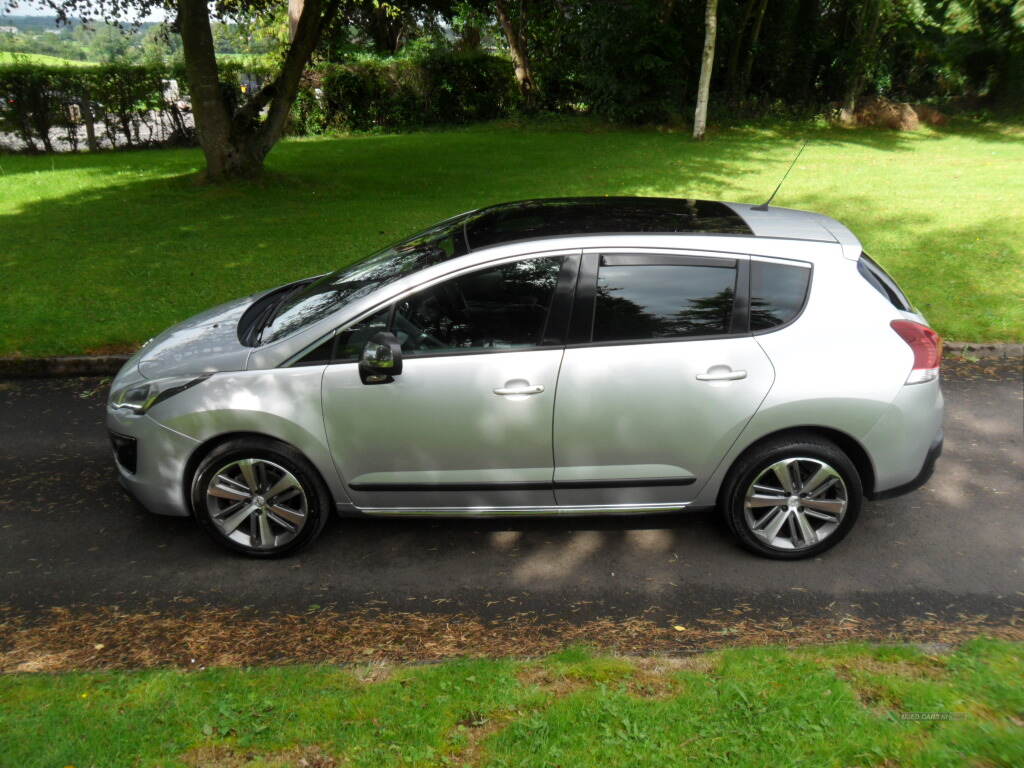 Peugeot 3008 DIESEL ESTATE in Derry / Londonderry