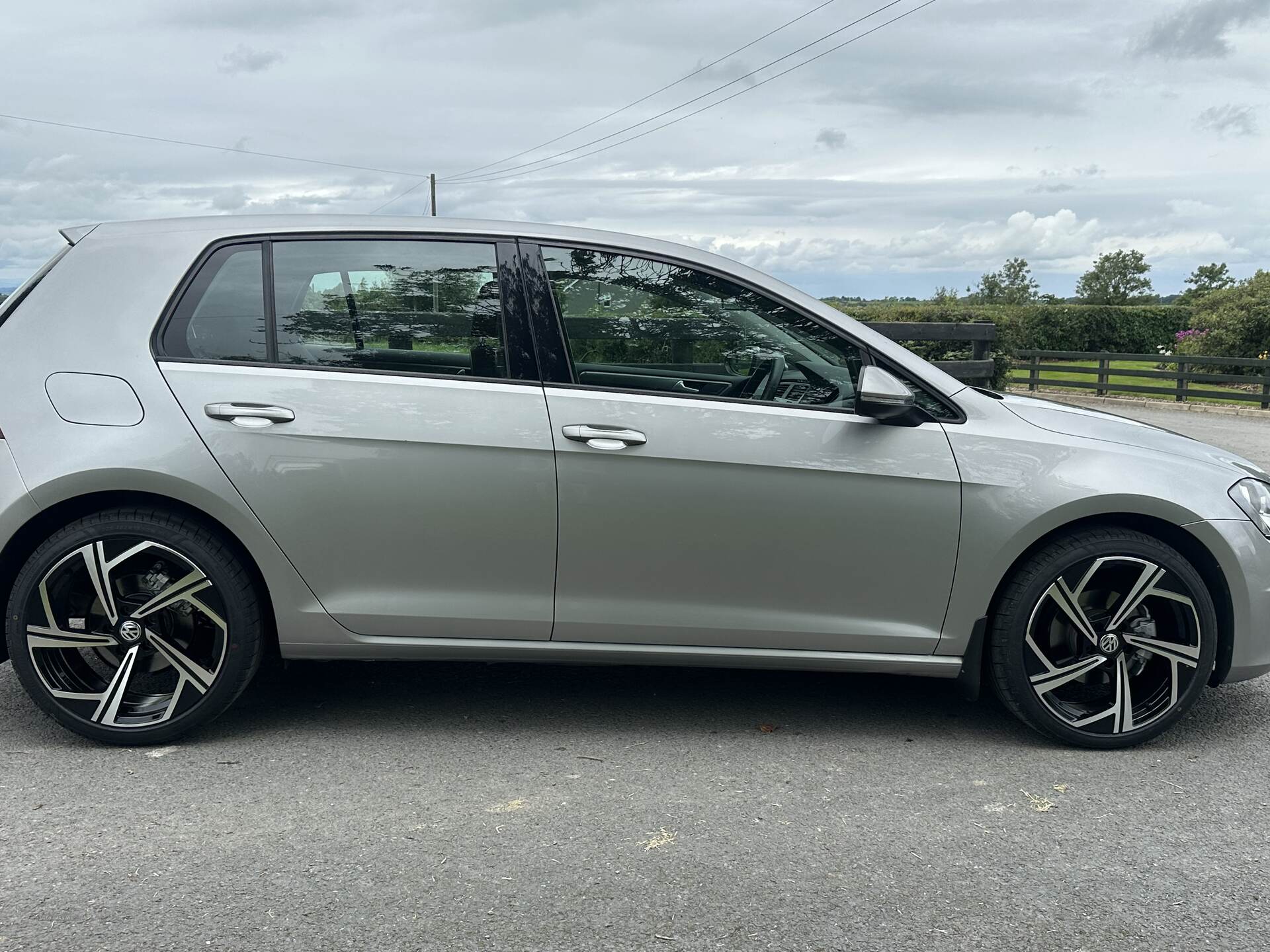 Volkswagen Golf DIESEL HATCHBACK in Armagh