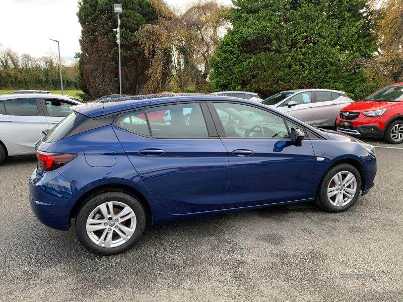 Aug 2021 Vauxhall Astra 1.5 Turbo D 105 Business Edition Nav 5dr