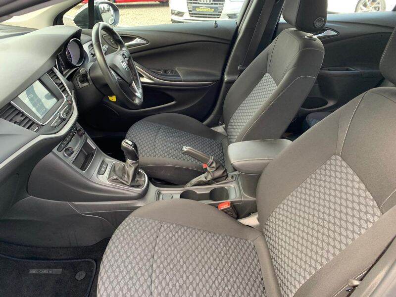 Aug 2021 Vauxhall Astra 1.5 Turbo D 105 Business Edition Nav 5dr
