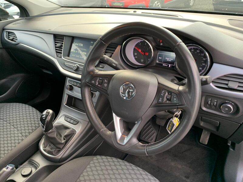 Aug 2021 Vauxhall Astra 1.5 Turbo D 105 Business Edition Nav 5dr
