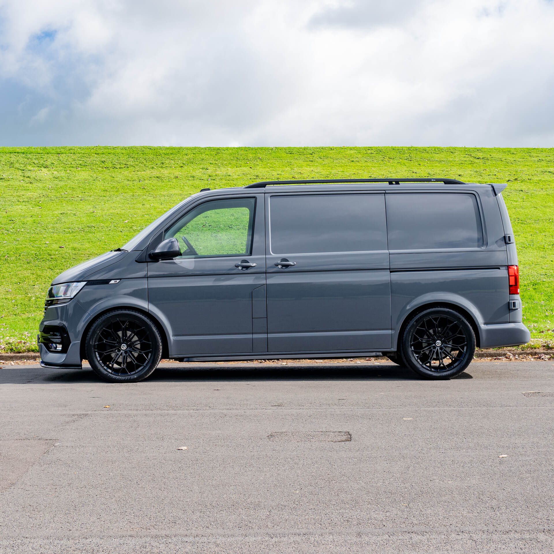 Volkswagen Transporter T28 SWB DIESEL in Antrim