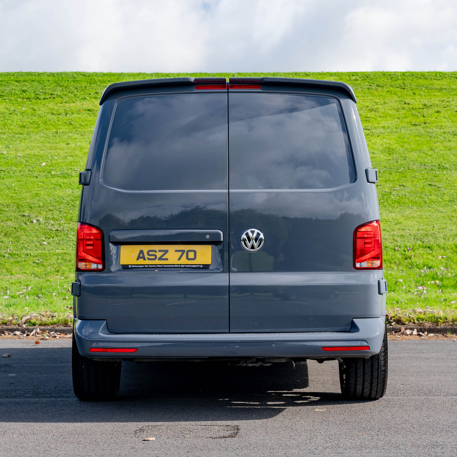 Volkswagen Transporter T28 SWB DIESEL in Antrim