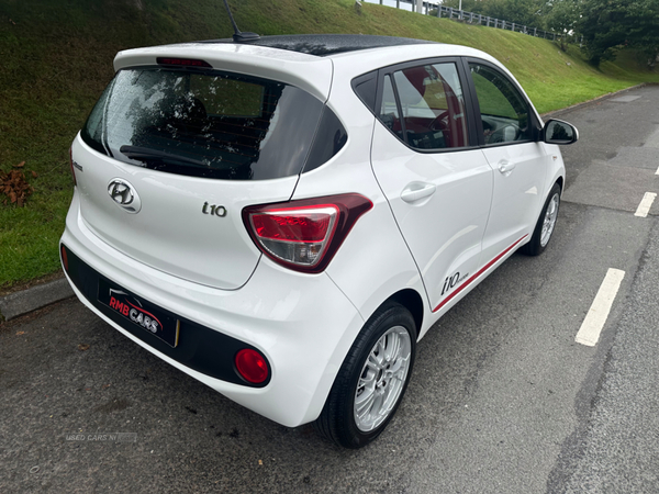 Hyundai i10 HATCHBACK in Down