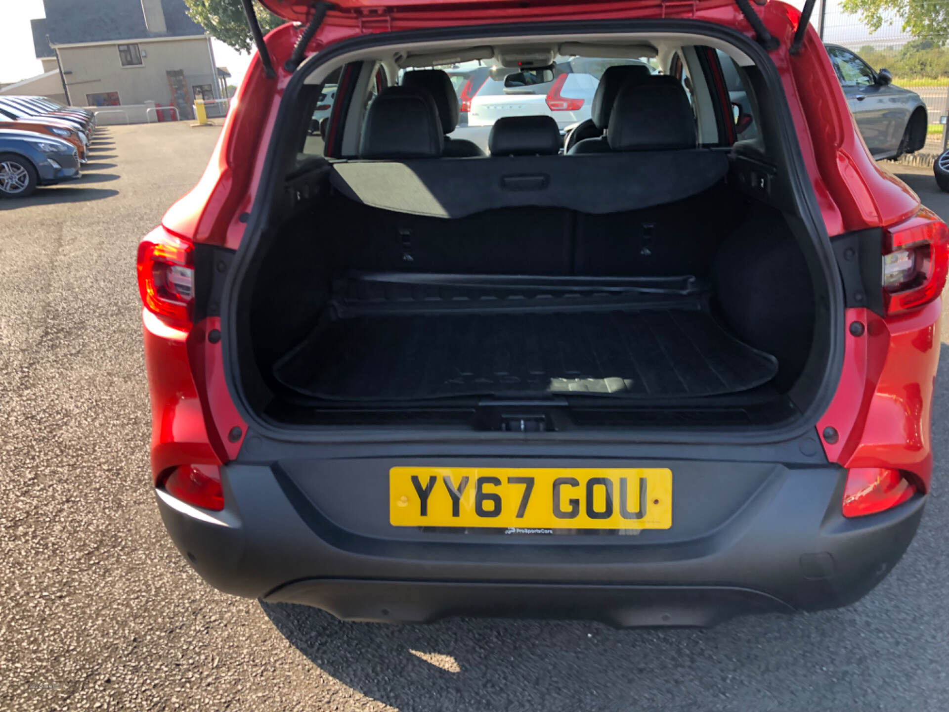 Renault Kadjar DIESEL HATCHBACK in Derry / Londonderry