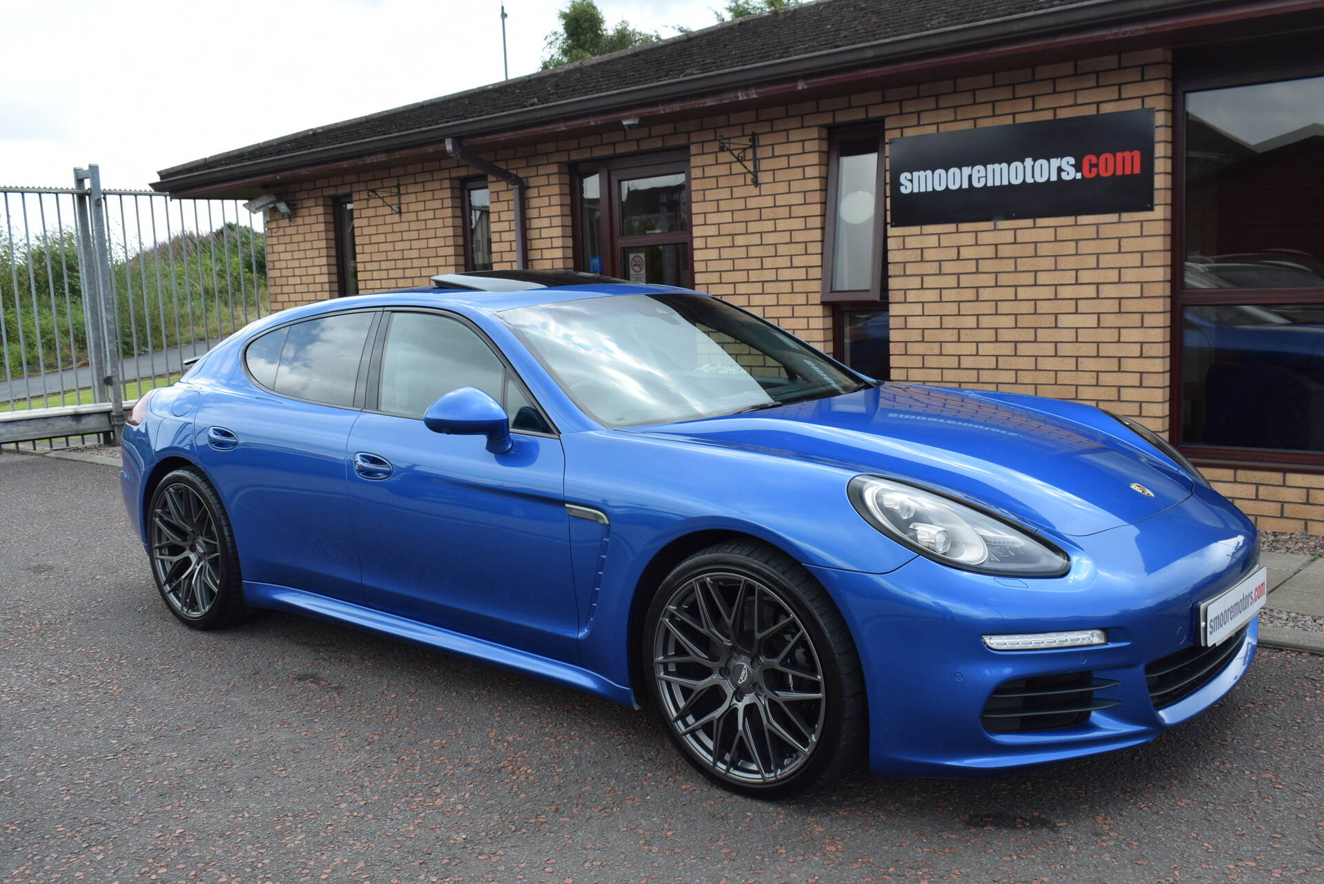 Porsche Panamera DIESEL SALOON in Antrim