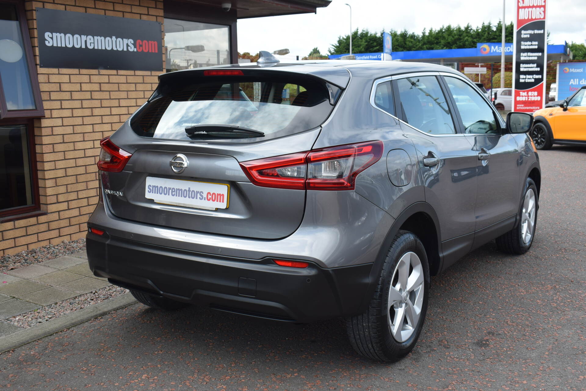 Nissan Qashqai DIESEL HATCHBACK in Antrim