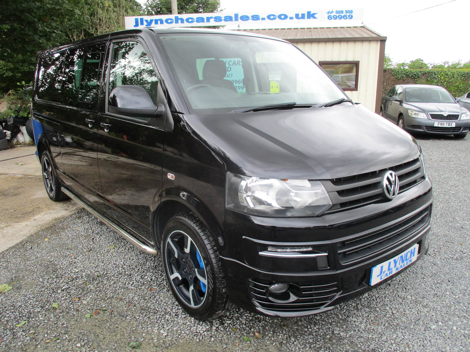 Volkswagen Transporter T32 LWB DIESEL in Down