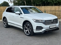 Volkswagen Touareg SEL TECH **R-LINE STYLING** 3.0V6 TDI 282 BHP R-LINE BLACK EDITION STYLING in Tyrone