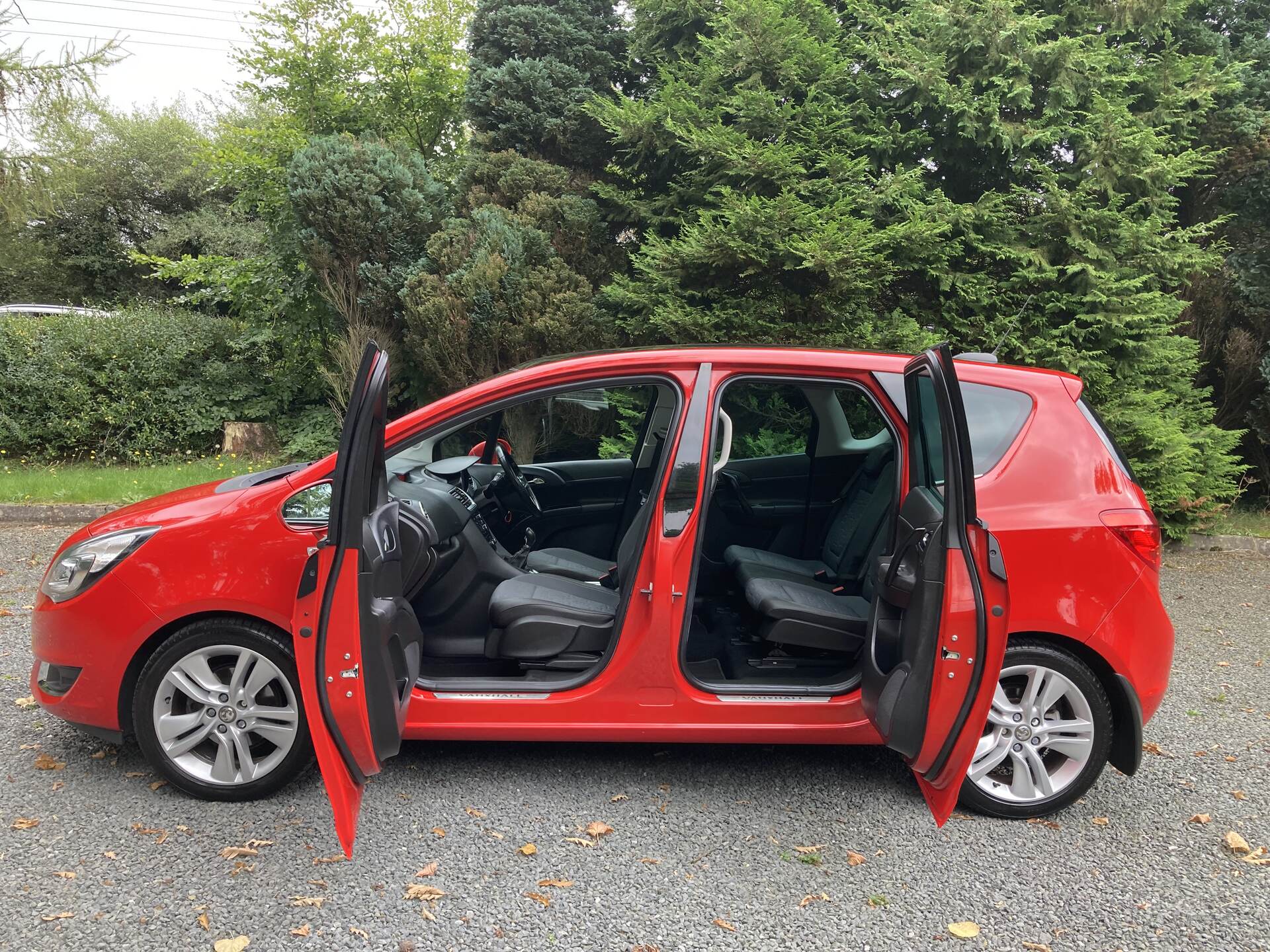 Vauxhall Meriva ESTATE in Antrim