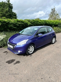 Peugeot 208 1.2 VTi Active 3dr in Antrim