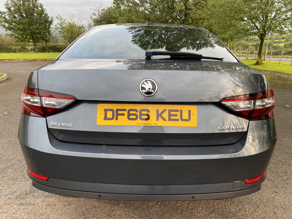 Nov 2016 Skoda Superb 2.0 TDI CR SE L Executive 5dr